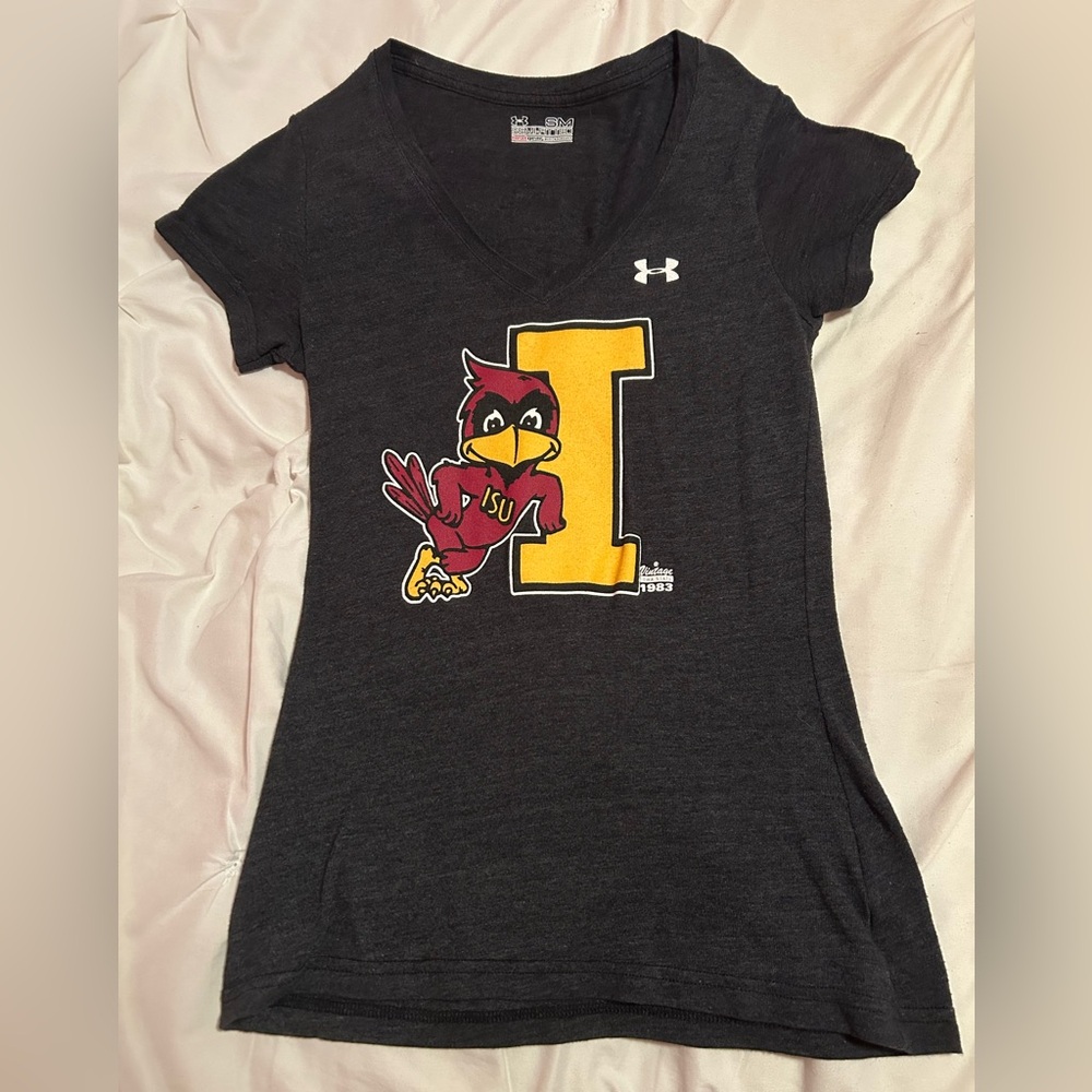 Under Armour Iowa State Vintage Cy Graphic T-Shirt